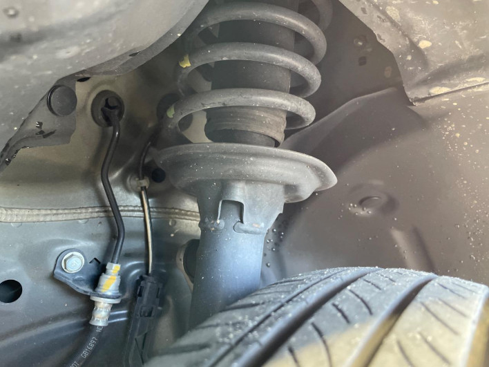 2023 Honda N-BOX CUSTOM 6BA-JF5 (UW-6a1a54e55c70f)[26]
