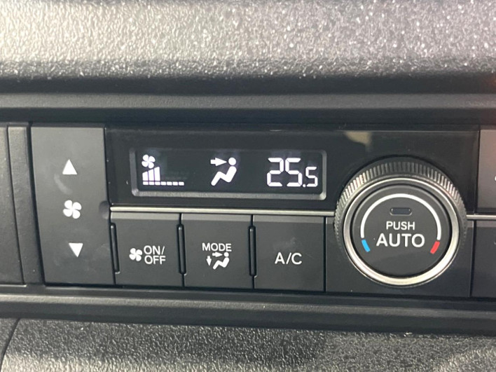 2024 Honda N-BOX CUSTOM 6BA-JF5 (UW-6a1a54e5c5510)[24]