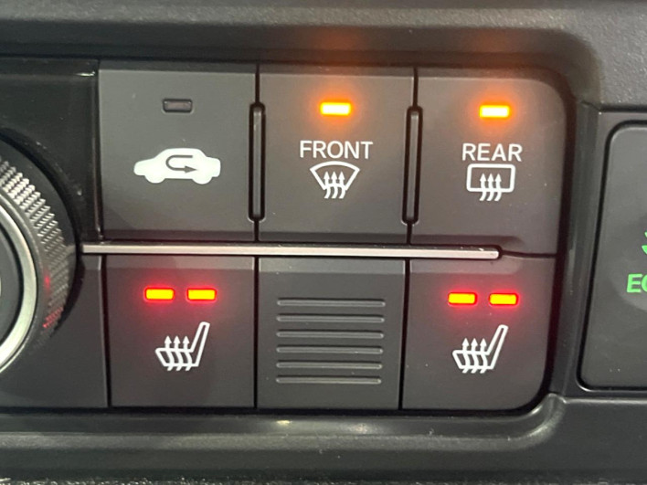 2024 Honda N-BOX CUSTOM 6BA-JF5 (UW-6a1a54e5c5510)[25]
