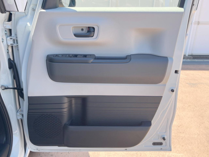 2024 Honda N-BOX 6BA-JF5 (UW-6a1a54e7bc2d7)[23]