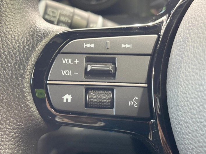 2024 Honda N-BOX CUSTOM 6BA-JF5 (UW-6a1a54e84ef8d)[26]