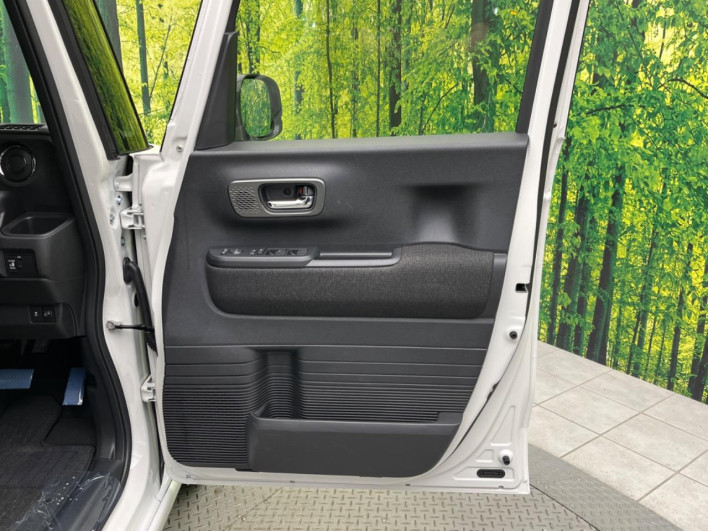 2024 Honda N-BOX CUSTOM 6BA-JF5 (UW-6a1a54e969ff2)[23]