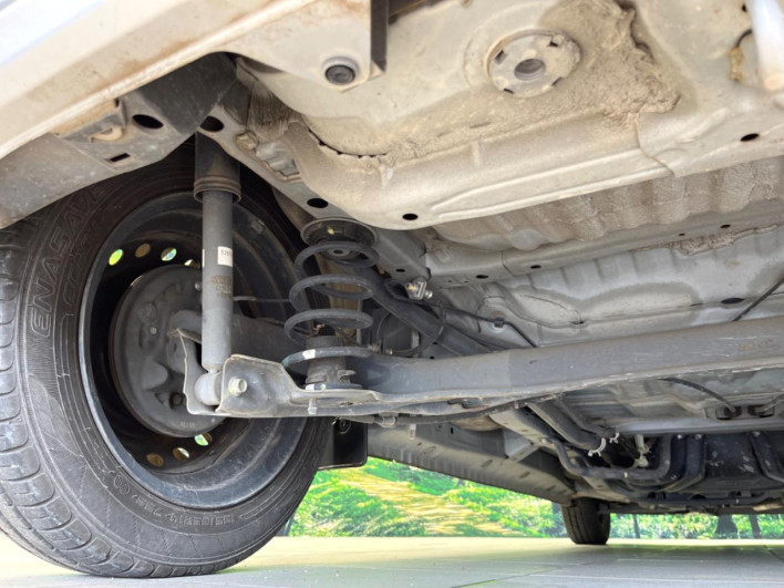 2015 Honda N-WGN DBA-JH1 (UW-6a1a54f7a21e8)[18]