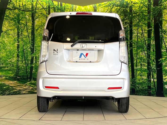 2015 Honda N-WGN DBA-JH1 (UW-6a1a54f7a21e8)[13]