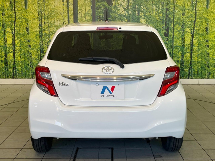2015 Toyota Vitz DBA-KSP130 (UW-6a1a5507e42a2)[19]