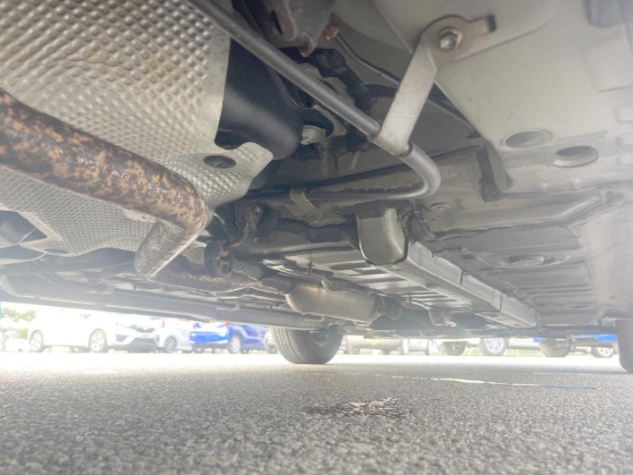 2020 Toyota Yaris 5BA-KSP210 (UW-6a1a55086f365)[15]