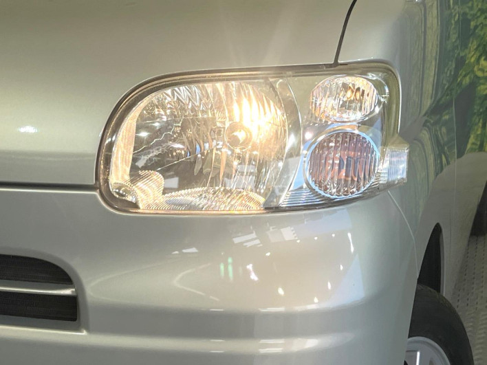 2010 Daihatsu Tanto DBA-L375S (UW-6a1a550b7aadd)[12]