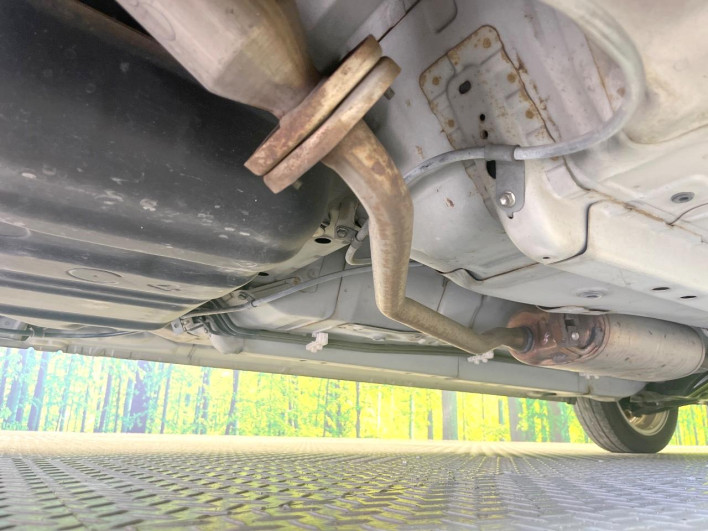 2010 Daihatsu Tanto DBA-L375S (UW-6a1a550b7aadd)[25]