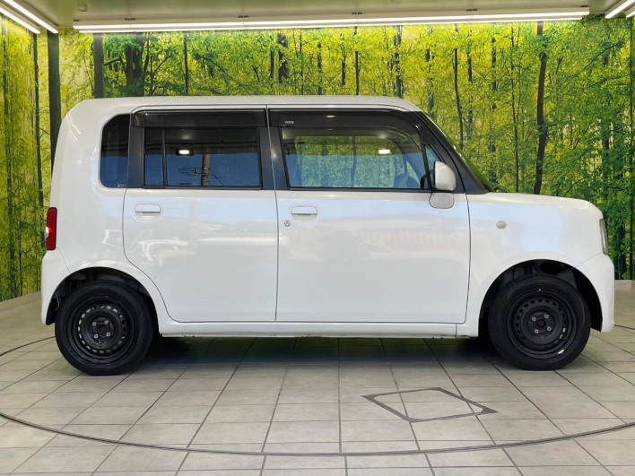 2013 Daihatsu Move Conte DBA-L575S (UW-6a1a550dd08af)[12]