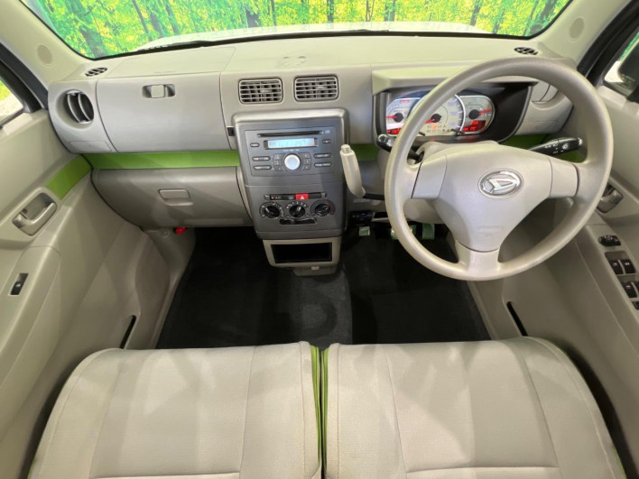2013 Daihatsu Move Conte DBA-L575S (UW-6a1a550dd08af)[27]