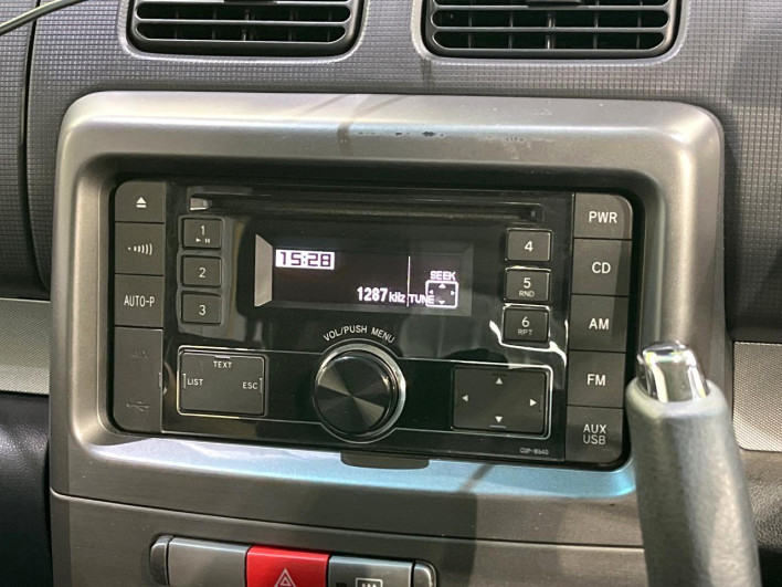 2014 Daihatsu Move Conte DBA-L585S (UW-6a1a550e448f1)[16]