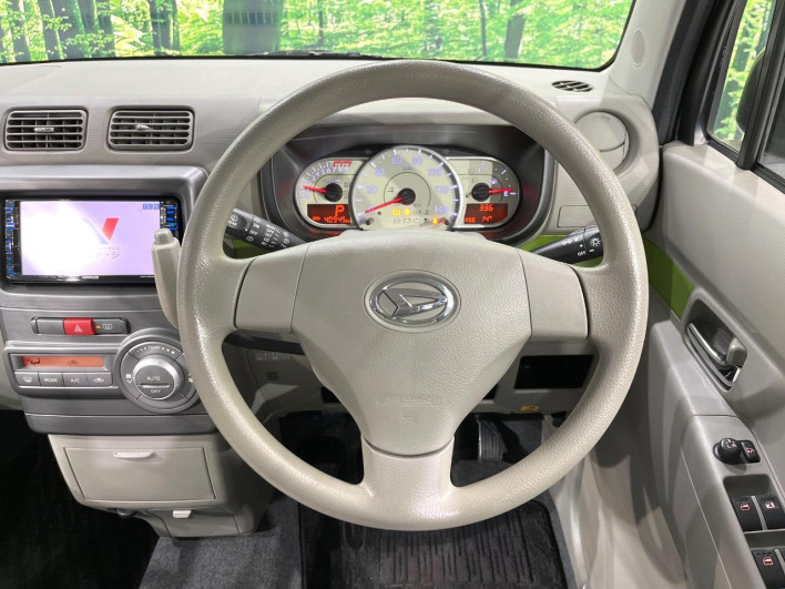 2015 Daihatsu Move Conte DBA-L585S (UW-6a1a550e824e4)[28]
