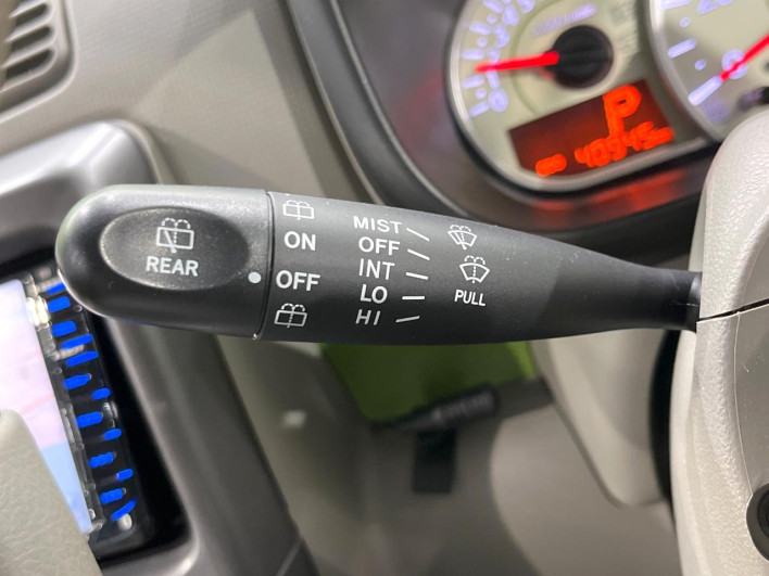 2015 Daihatsu Move Conte DBA-L585S (UW-6a1a550e824e4)[26]