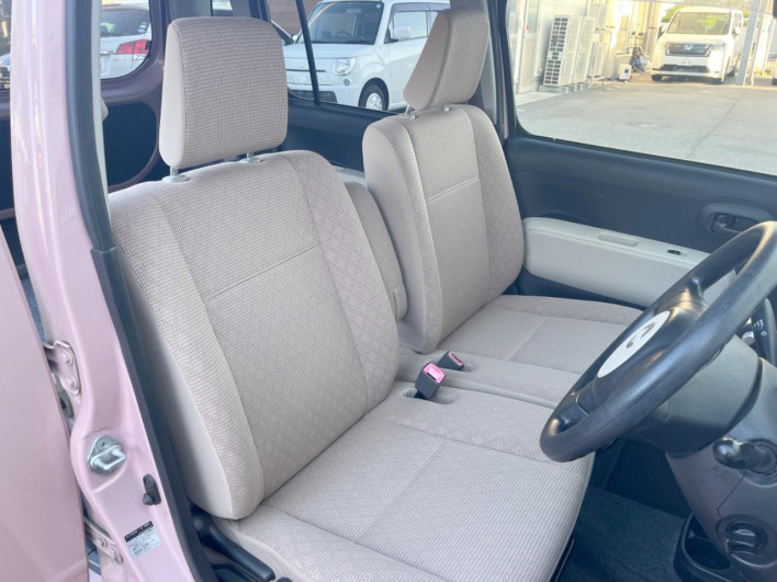 2016 Daihatsu Mira Cocoa DBA-L675S (UW-6a1a5510c20cd)[27]