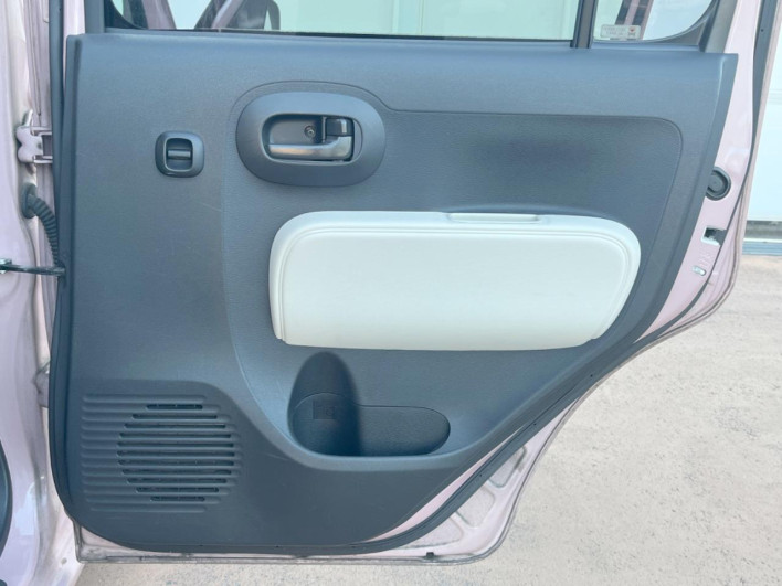 2016 Daihatsu Mira Cocoa DBA-L675S (UW-6a1a5510c20cd)[24]