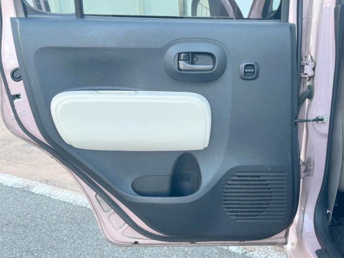 2016 Daihatsu Mira Cocoa DBA-L675S (UW-6a1a5510c20cd)[26]