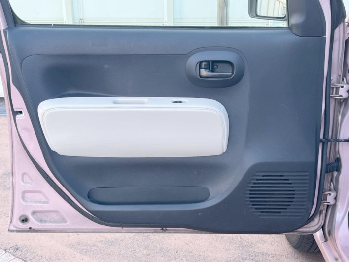 2016 Daihatsu Mira Cocoa DBA-L675S (UW-6a1a5510c20cd)[25]