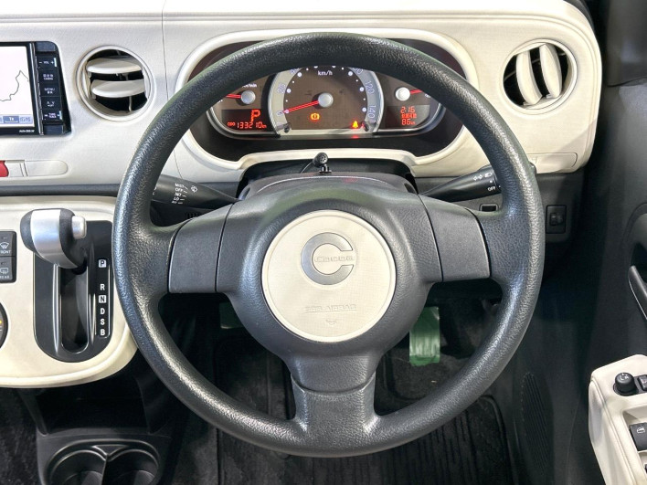 2016 Daihatsu Mira Cocoa DBA-L675S (UW-6a1a551120dbf)[28]