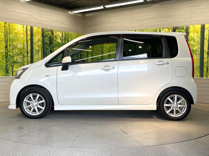 2014 Daihatsu Move DBA-LA100S (UW-6a1a551345be3)[7]