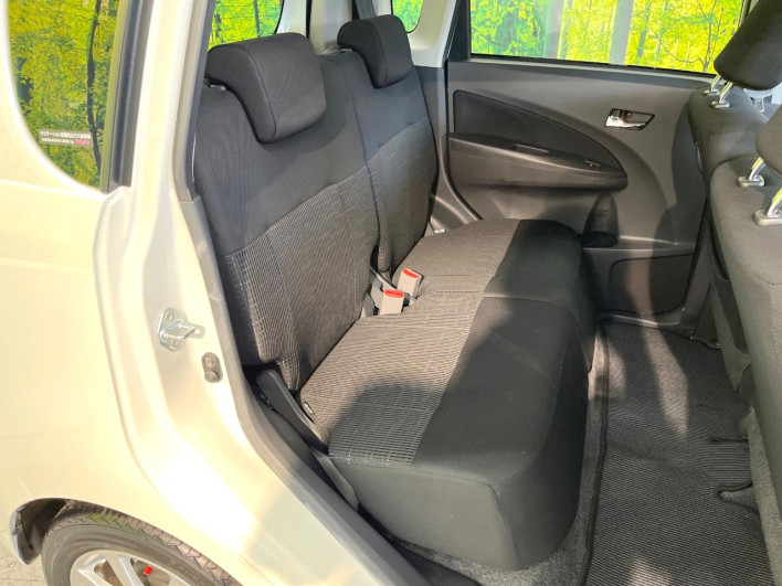 2014 Daihatsu Move DBA-LA100S (UW-6a1a551345be3)[22]