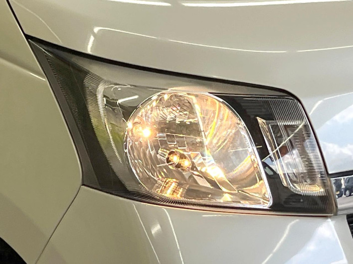 2014 Daihatsu Move DBA-LA100S (UW-6a1a551345be3)[14]