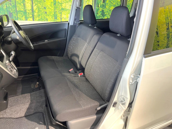 2014 Daihatsu Move DBA-LA100S (UW-6a1a551345be3)[20]