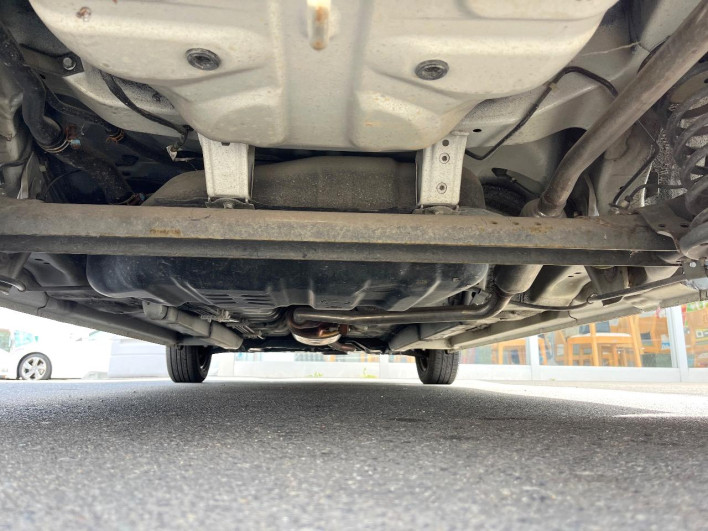 2013 Daihatsu Move DBA-LA100S (UW-6a1a5513495ee)[19]