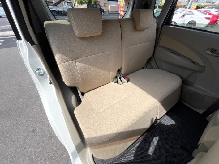 2013 Daihatsu Move DBA-LA100S (UW-6a1a5513495ee)[24]