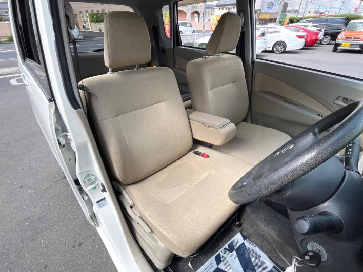 2013 Daihatsu Move DBA-LA100S (UW-6a1a5513495ee)[23]
