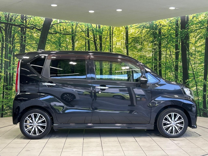 2016 Daihatsu Move DBA-LA150S (UW-6a1a55155411e)[27]