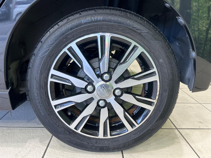 2016 Daihatsu Move DBA-LA150S (UW-6a1a55155411e)[17]