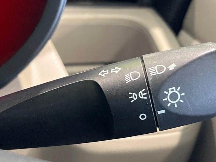 2017 Daihatsu Move DBA-LA160S (UW-6a1a5516a3772)[17]