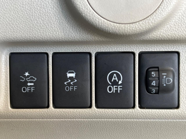2017 Daihatsu Move DBA-LA160S (UW-6a1a5516a3772)[21]