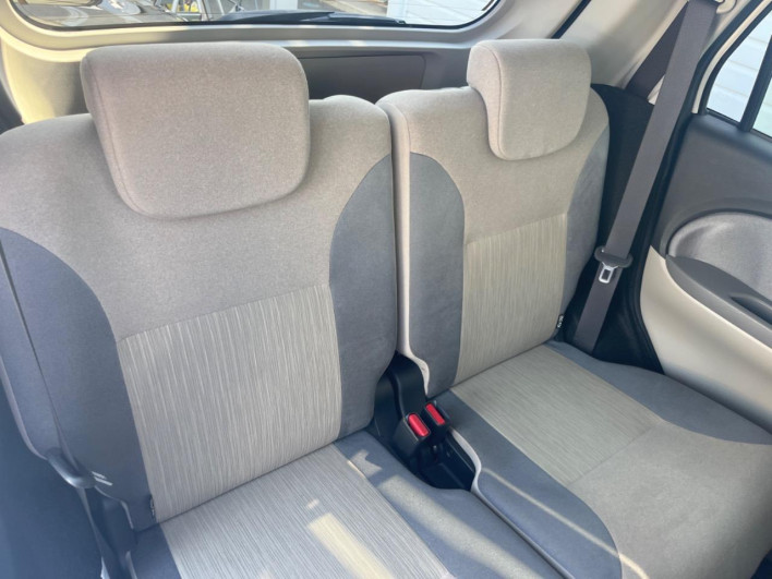 2016 Daihatsu Cast DBA-LA250S (UW-6a1a5517c2548)[22]