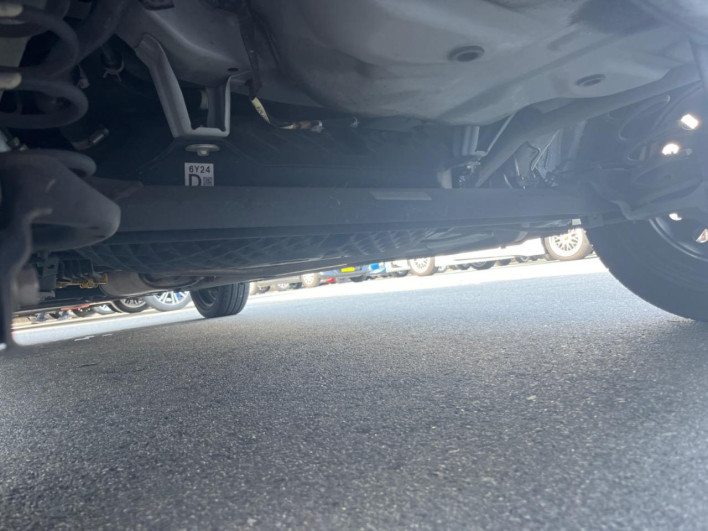 2016 Daihatsu Cast DBA-LA250S (UW-6a1a5517c2548)[29]