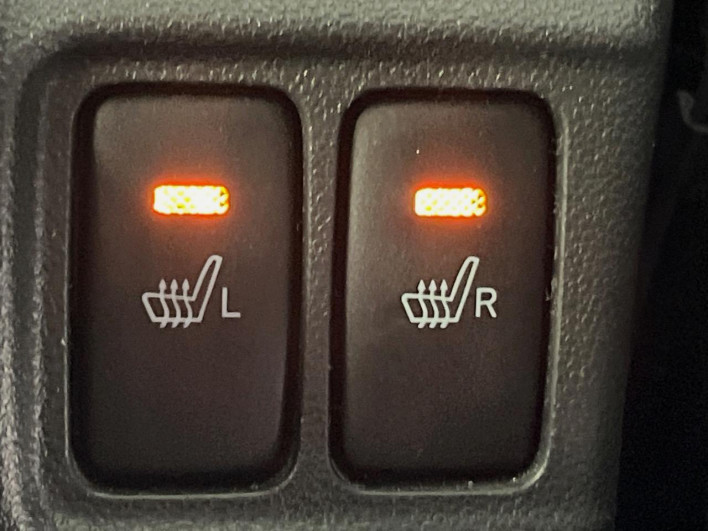 2017 Daihatsu Cast DBA-LA250S (UW-6a1a5517ec2aa)[27]