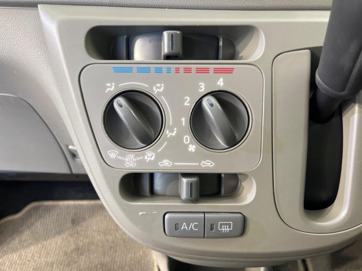 2013 Daihatsu Mirai Ease DBA-LA300S (UW-6a1a551a6bd1f)[21]