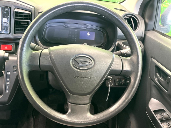 2017 Daihatsu Mirai Ease DBA-LA350S (UW-6a1a551c7f329)[21]