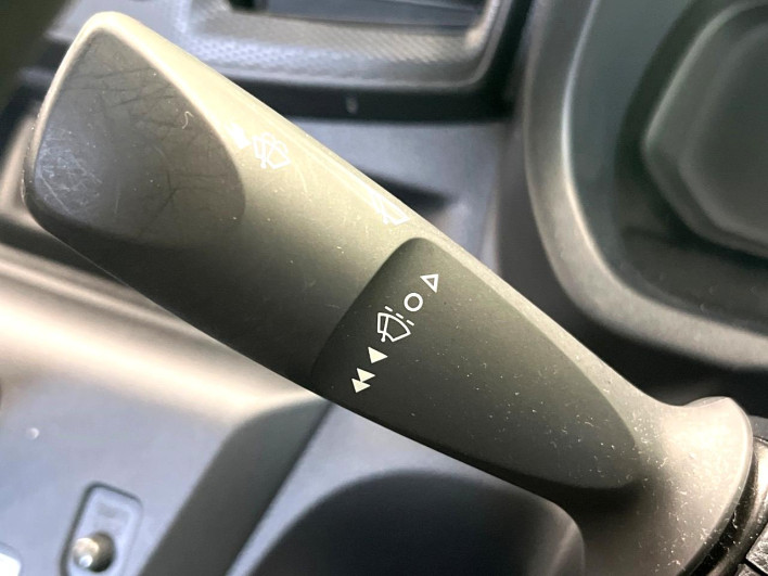 2017 Daihatsu Mirai Ease DBA-LA350S (UW-6a1a551c7f329)[17]