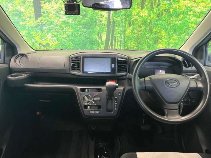 2017 Daihatsu Mirai Ease DBA-LA350S (UW-6a1a551c7f329)[22]