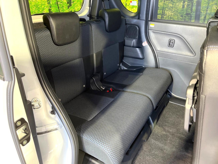 2022 Daihatsu Tanto 5BA-LA650S (UW-6a1a55298996d)[22]