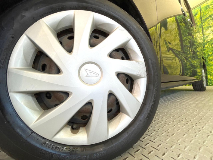 2015 Daihatsu Wake DBA-LA700S (UW-6a1a552dc1b1b)[7]