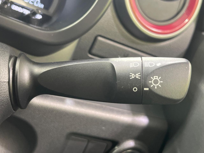 2017 Toyota Passo DBA-M710A (UW-6a1a553c9a552)[19]