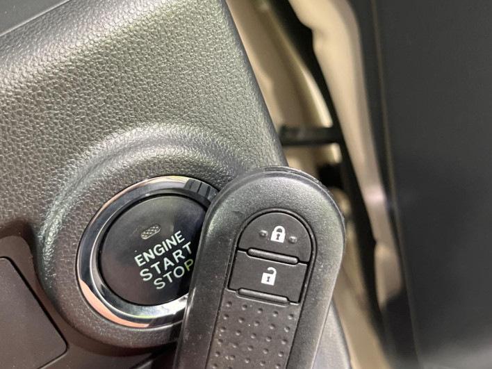 2017 Toyota Passo DBA-M710A (UW-6a1a553c9a552)[9]