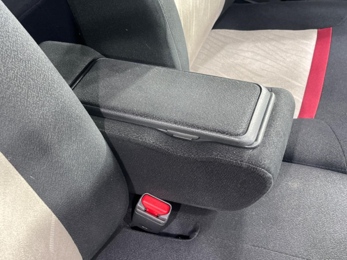 2017 Toyota Passo DBA-M710A (UW-6a1a553c9a552)[23]
