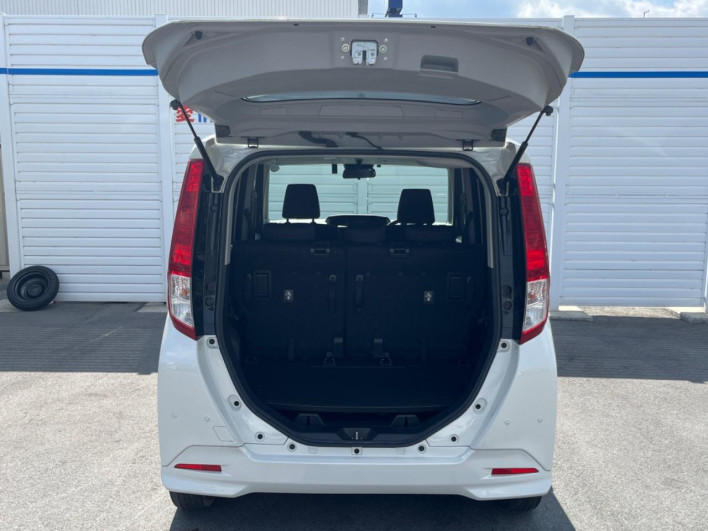 2019 Toyota Roomy DBA-M900A (UW-6a1a553f35d71)[26]