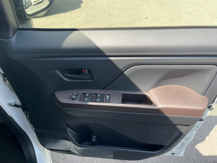 2019 Toyota Roomy DBA-M900A (UW-6a1a553f35d71)[13]