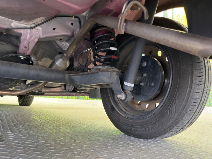 2019 Toyota Roomy DBA-M900A (UW-6a1a553f4faa3)[28]