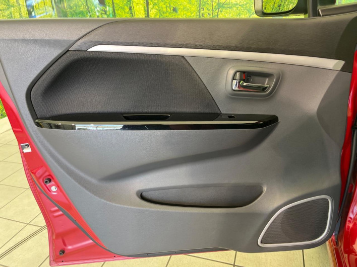 2014 Suzuki Wagon R Stingray DBA-MH34S (UW-6a1a555a97168)[27]