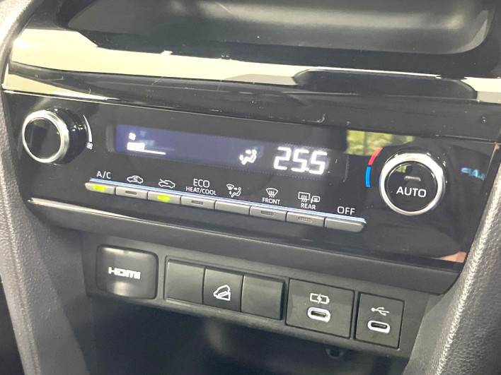 2025 Toyota Yaris Cross 5BA-MXPB15 (UW-6a1a558b65af6)[26]